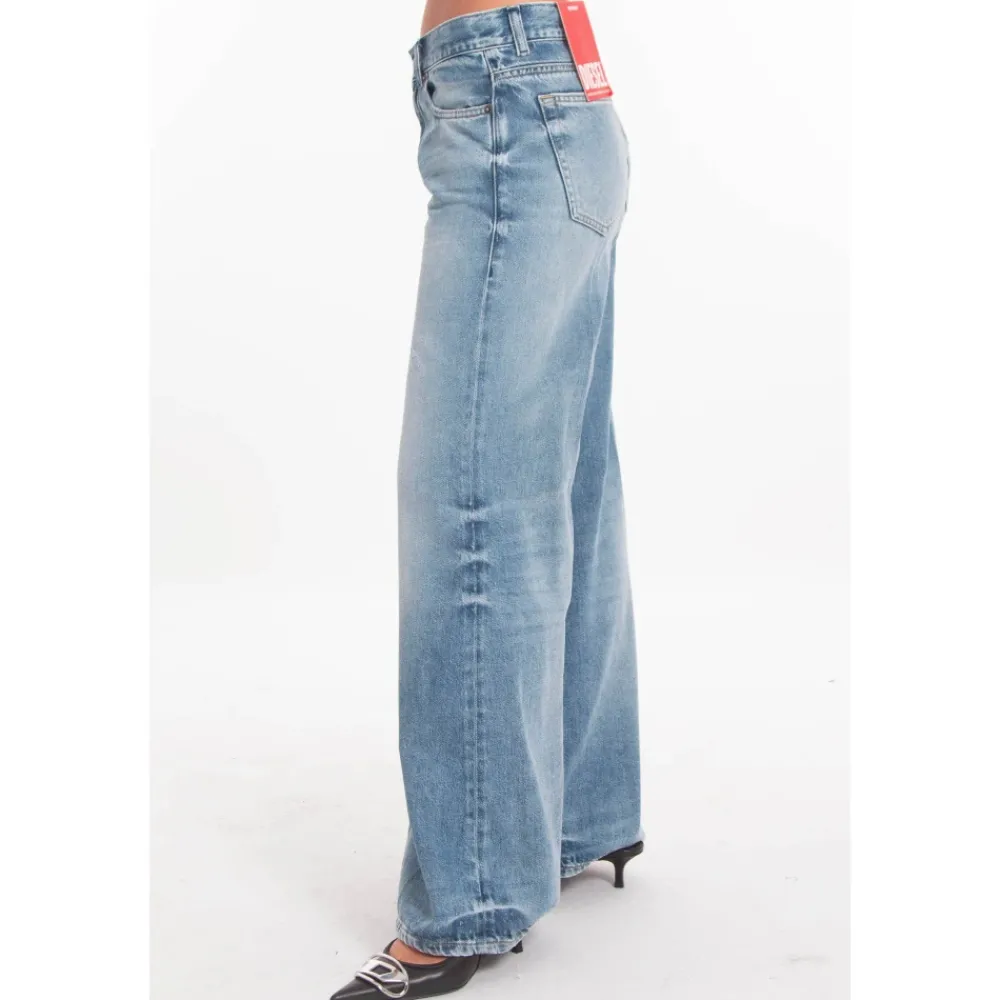 DAMES Diesel Jeans^1978 D-Akemi Flare Jeans