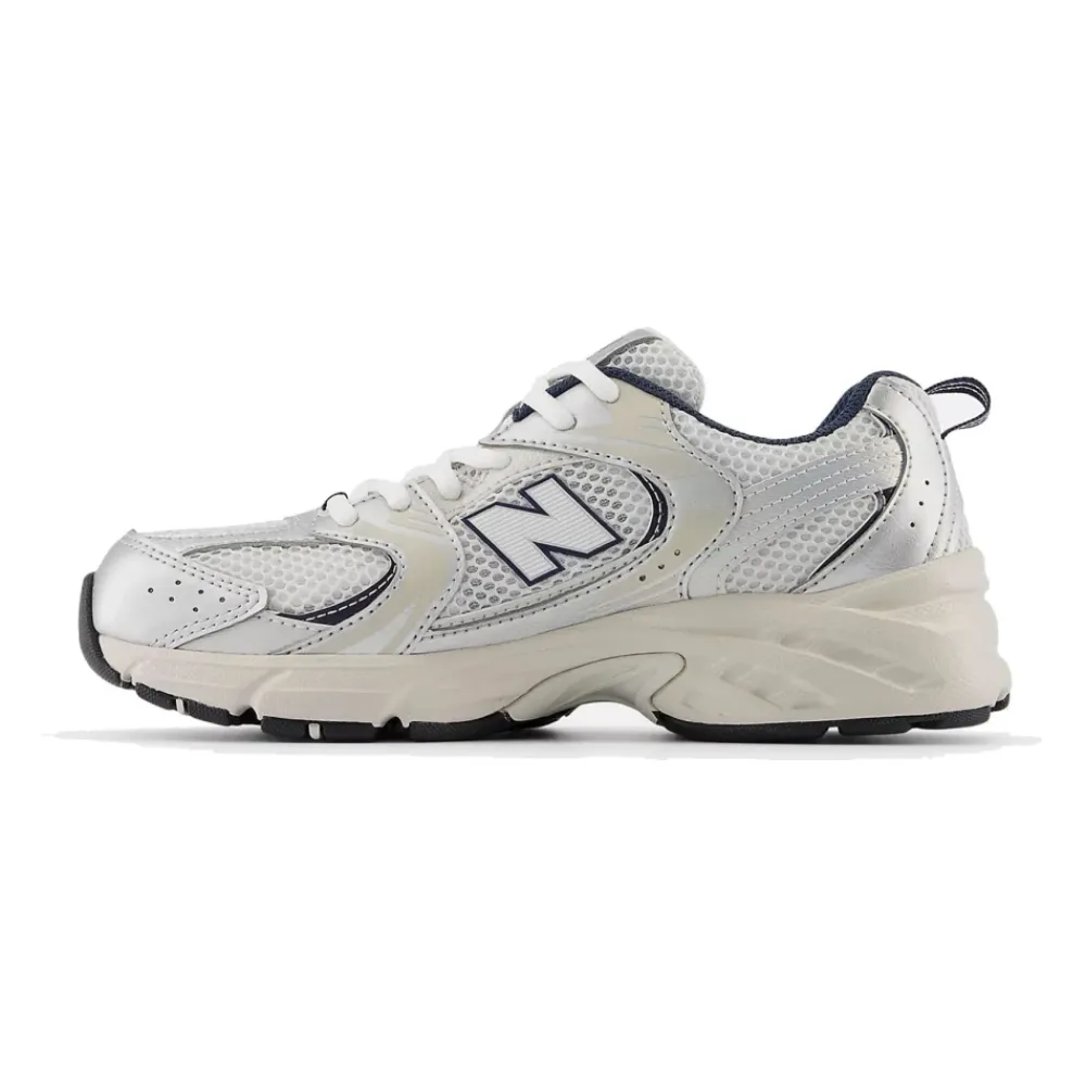 New Balance 530 Grijze Sneakers Hoge Prestaties