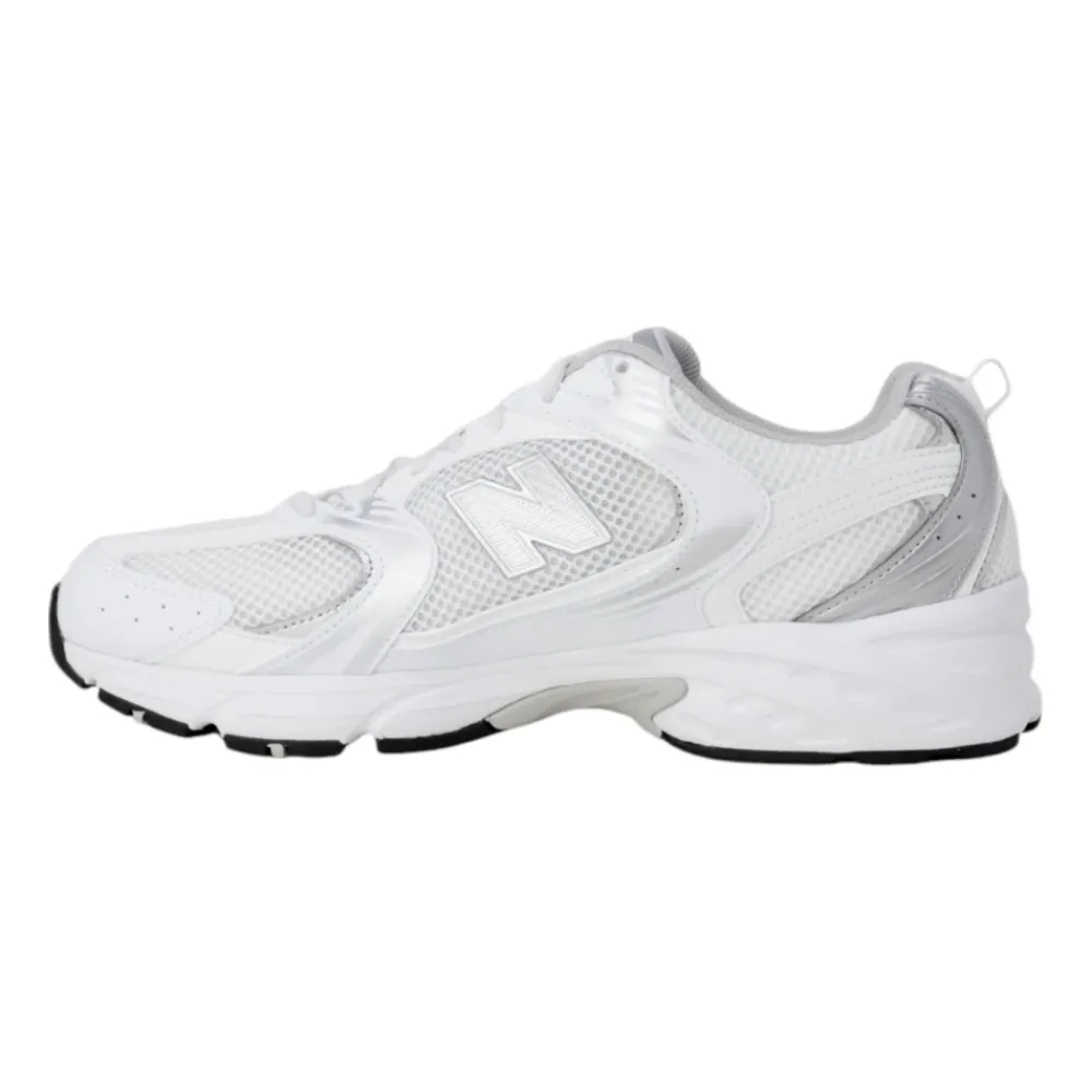DAMES New Balance 530 Sneakers