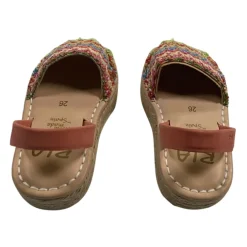 RIA Menorca Bangkok Nubuk Sandalen