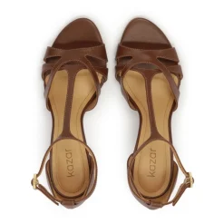 DAMES Kazar e leren sandalen met verticale band