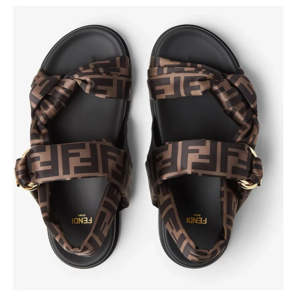 DAMES Fendi e Satijnen Sandalen met D-Ring Gesp