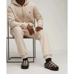 Heren Burberry Pantoffels^Check Logo Slip-On Loafers