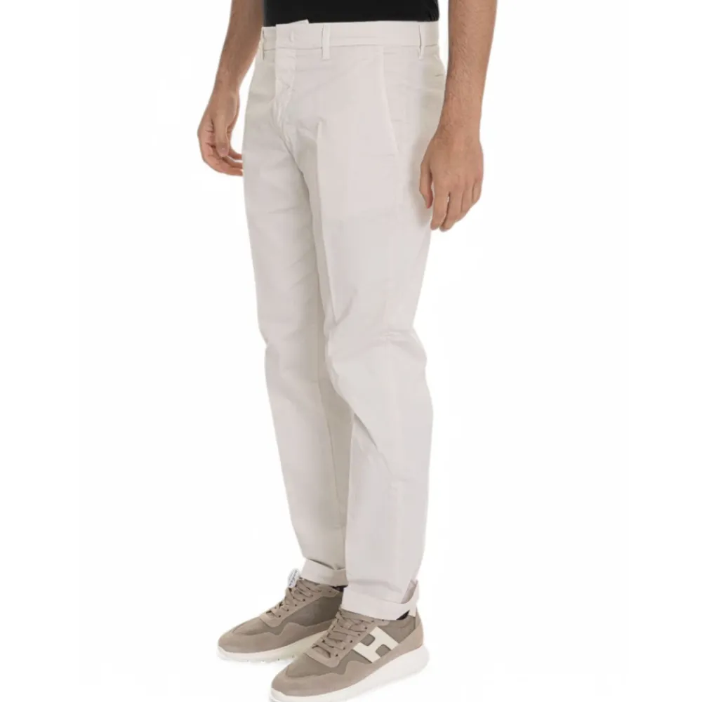 Heren Fay Chino