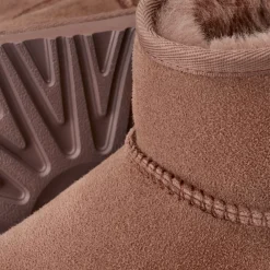 UGG Laarzen^Classic Mini II Boot