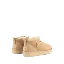 DAMES UGG Laarzen^Classic Ultra Mini Boot