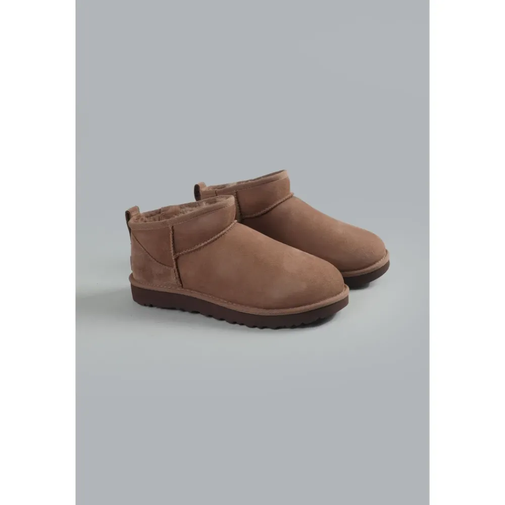 DAMES UGG Classic Ultra Mini Enkellaarsjes