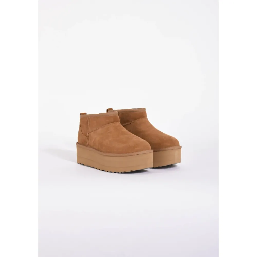 DAMES UGG Laarzen^Classic Ultra Mini Platform Boot