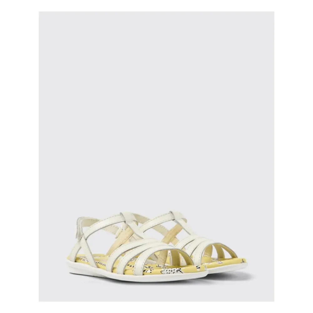 Camper Sandalen^Comfortabele en Stijlvolle Sandalen met Verstelbare Sluiting Ideaal voor Dagelijkse Activiteiten