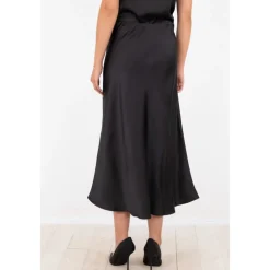 DAMES Neo Noir Elegante e Satijnen Rok