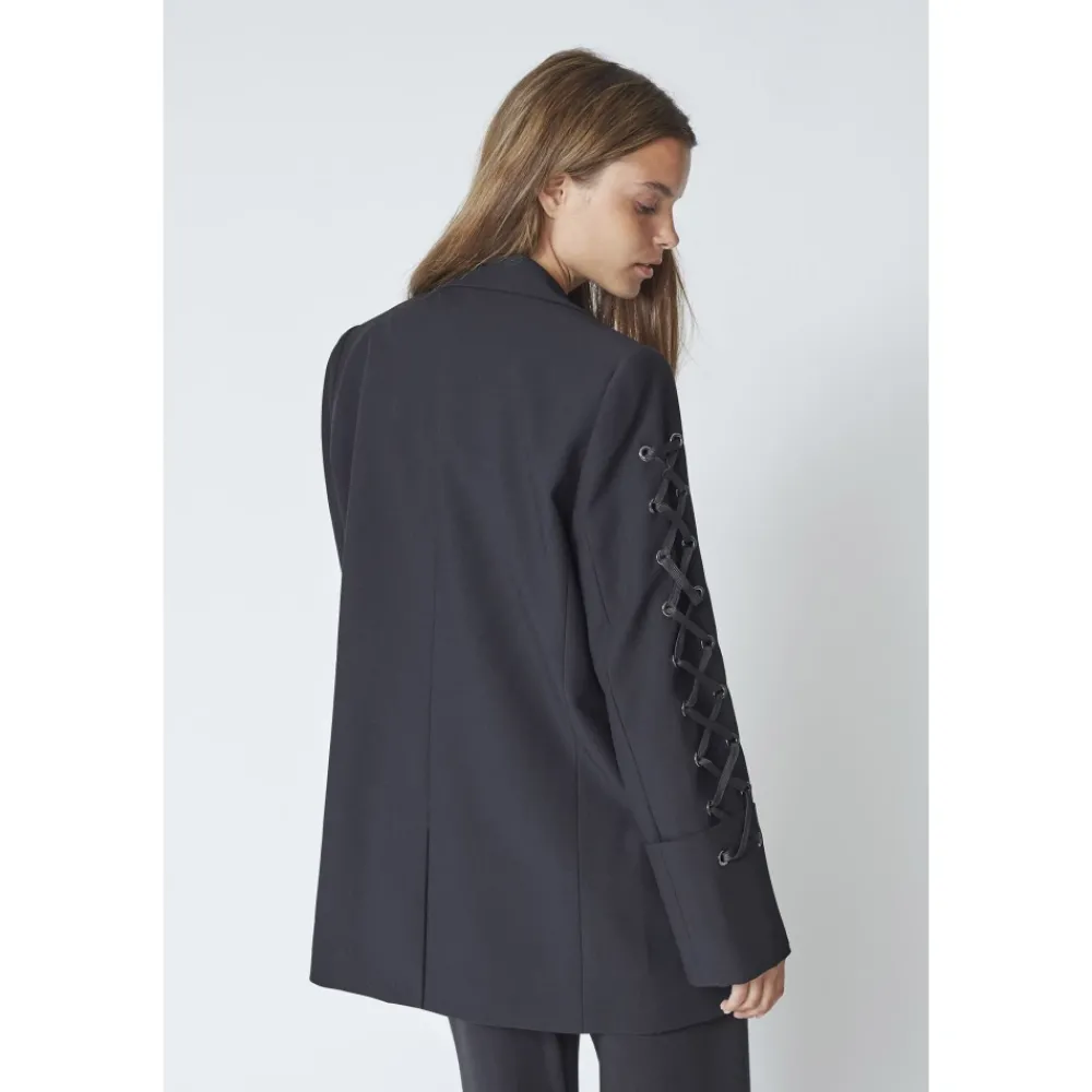 DAMES Co'Couture Eyelet Blazer in