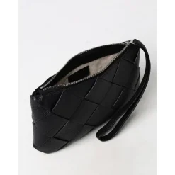 Heren Bottega Veneta Geweven leren etui met ritssluiting en polsband