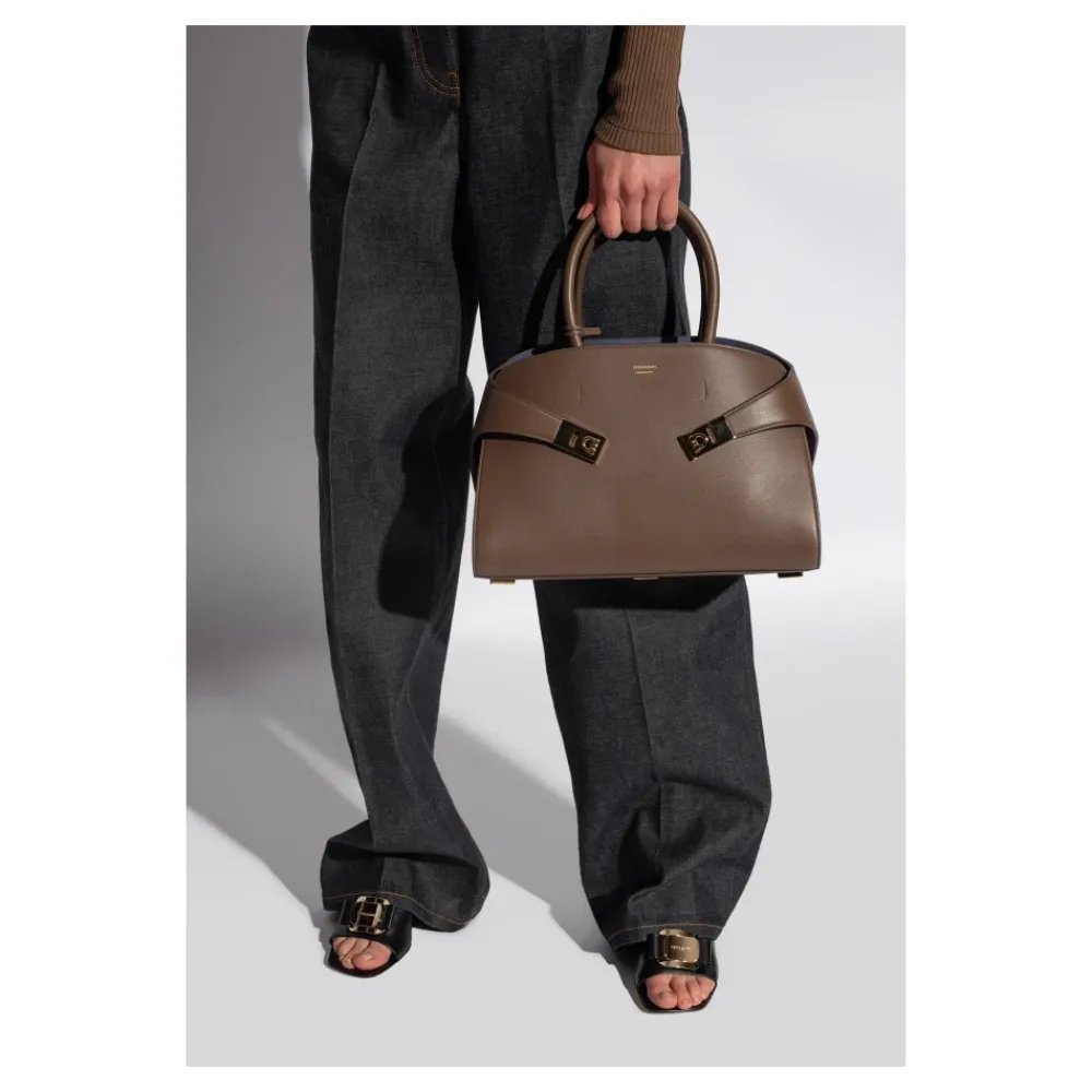 DAMES Ferragamo Hug Schoudertas