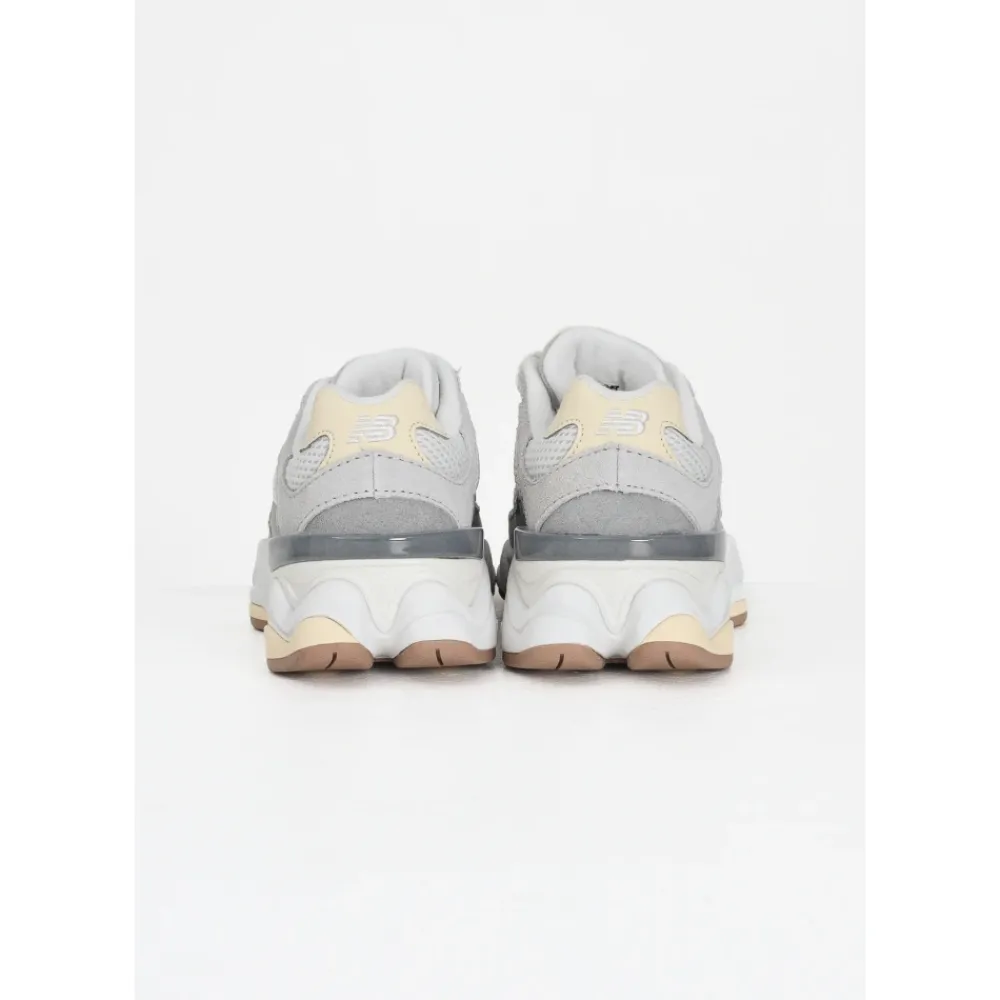 New Balance Innovatieve 9060 Lace Sneakers