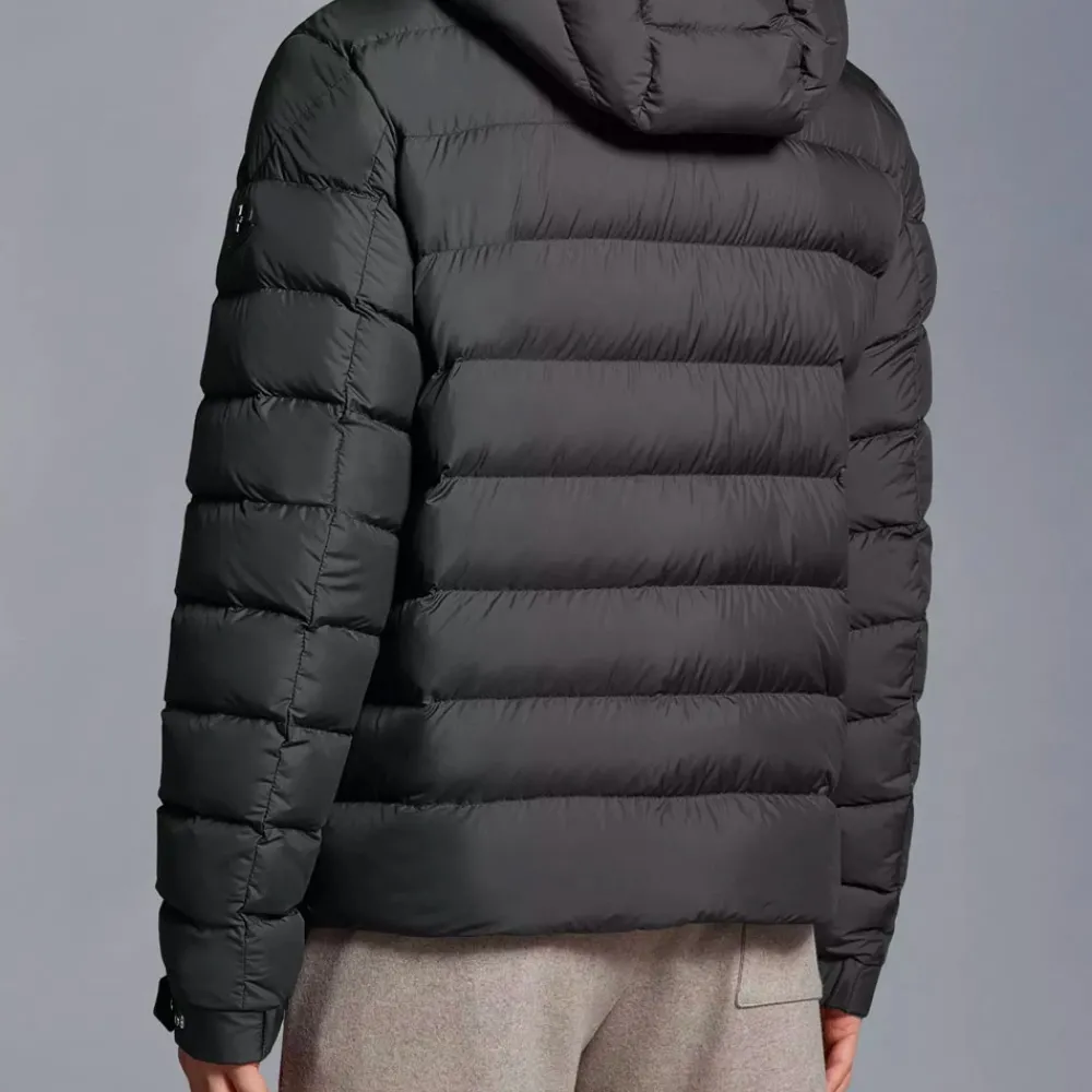 Heren Moncler Korte Donsjas met Capuchon