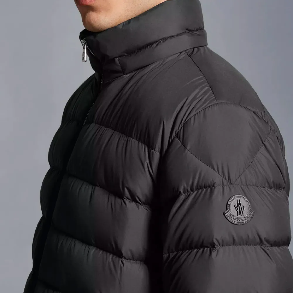 Heren Moncler Korte Donsjas met Capuchon