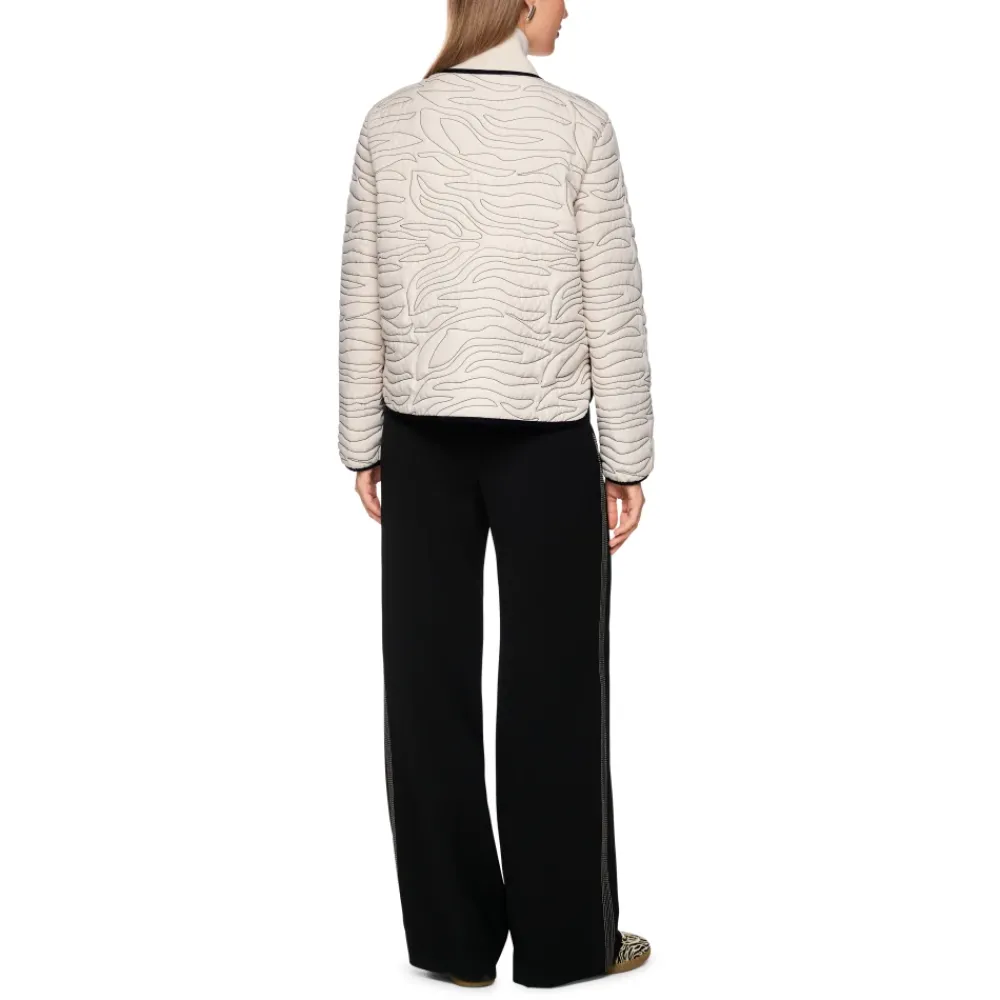 DAMES Marc Cain Kurze Steppjacke mit Strick-Detail