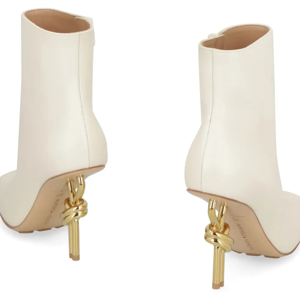 DAMES Bottega Veneta Leren enkellaarzen met metalen hak