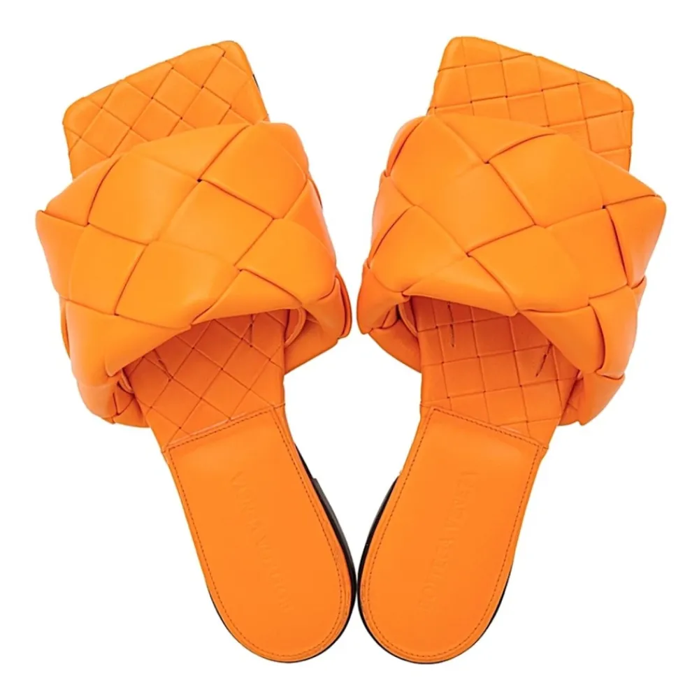 DAMES Bottega Veneta Lido Flat Sandal