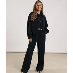 DAMES NUKUS Liz Broek