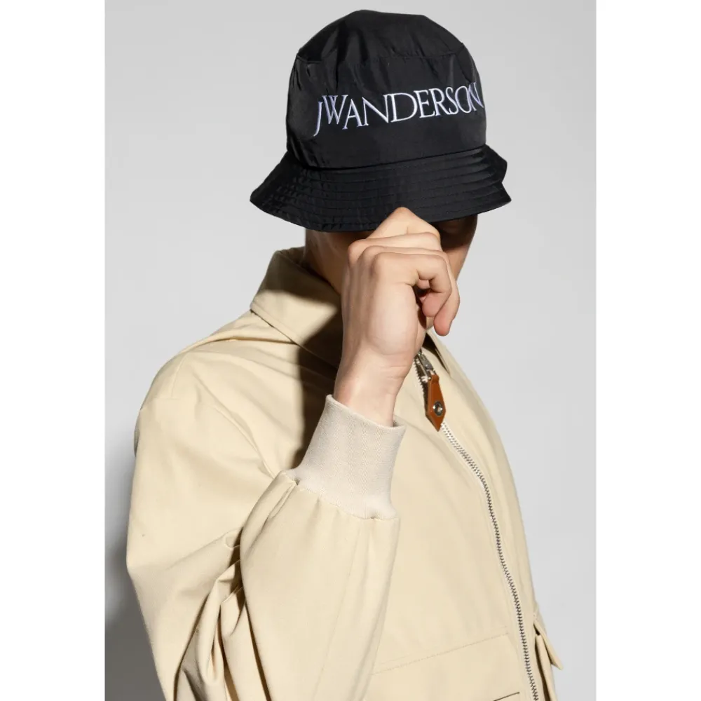 DAMES JW Anderson Logo Geborduurd Bucket Hat