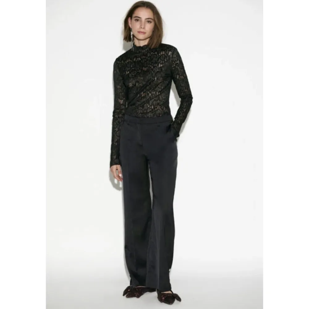 DAMES Dante 6 Long Sleeve Tops