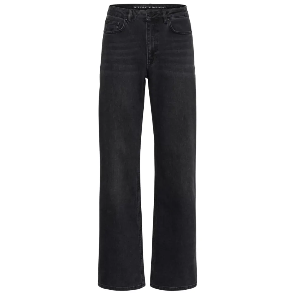 DAMES My Essential Wardrobe Louis e Jeans