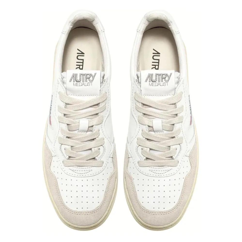DAMES Autry Medalist Low Sneakers