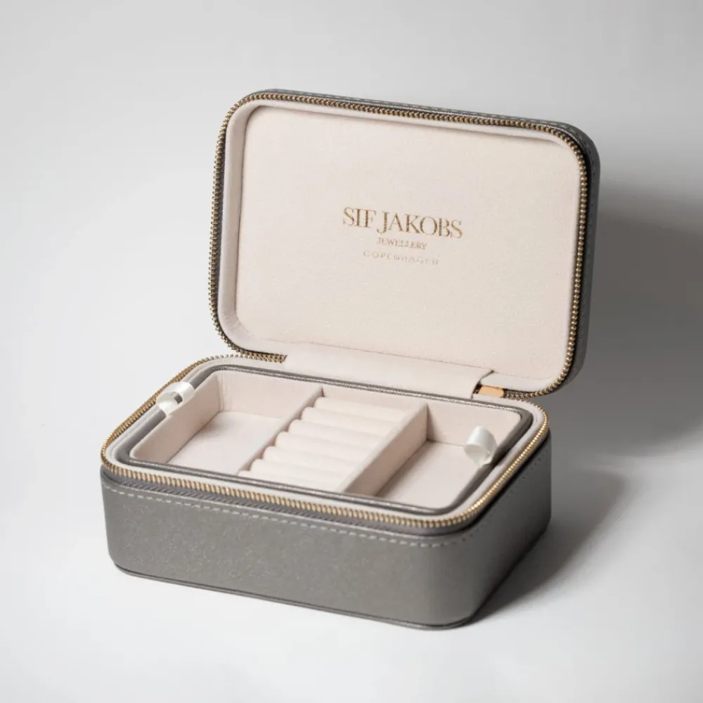 DAMES Sif Jakobs Jewellery Metallic Shine Sieraden Reisdoos