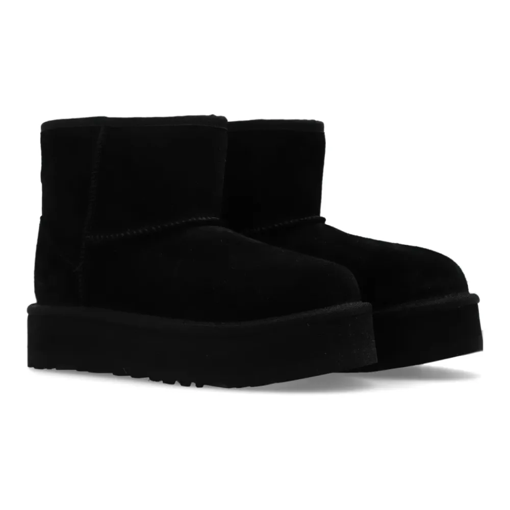 UGG Neumel Platform Chelsea Boot