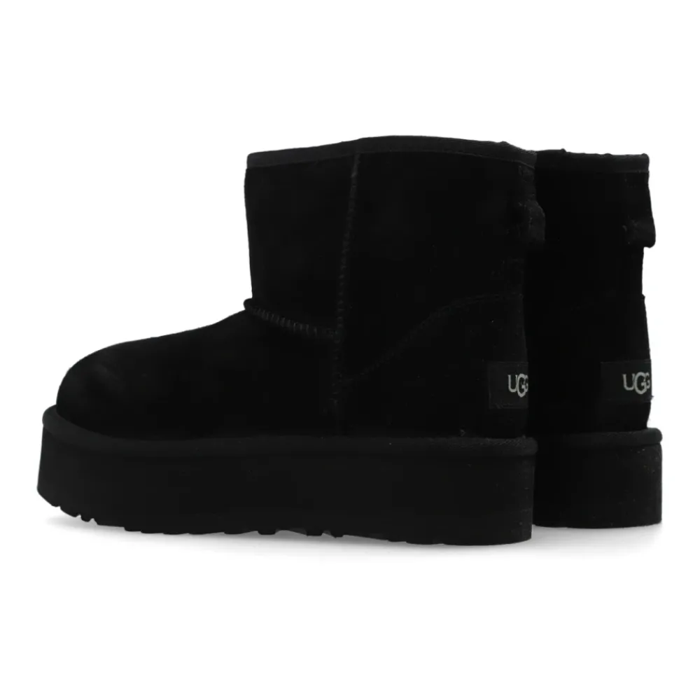 UGG Neumel Platform Chelsea Boot