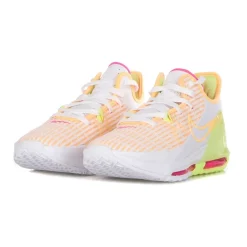 Nike Lebron Witness 6 Basketbalschoen