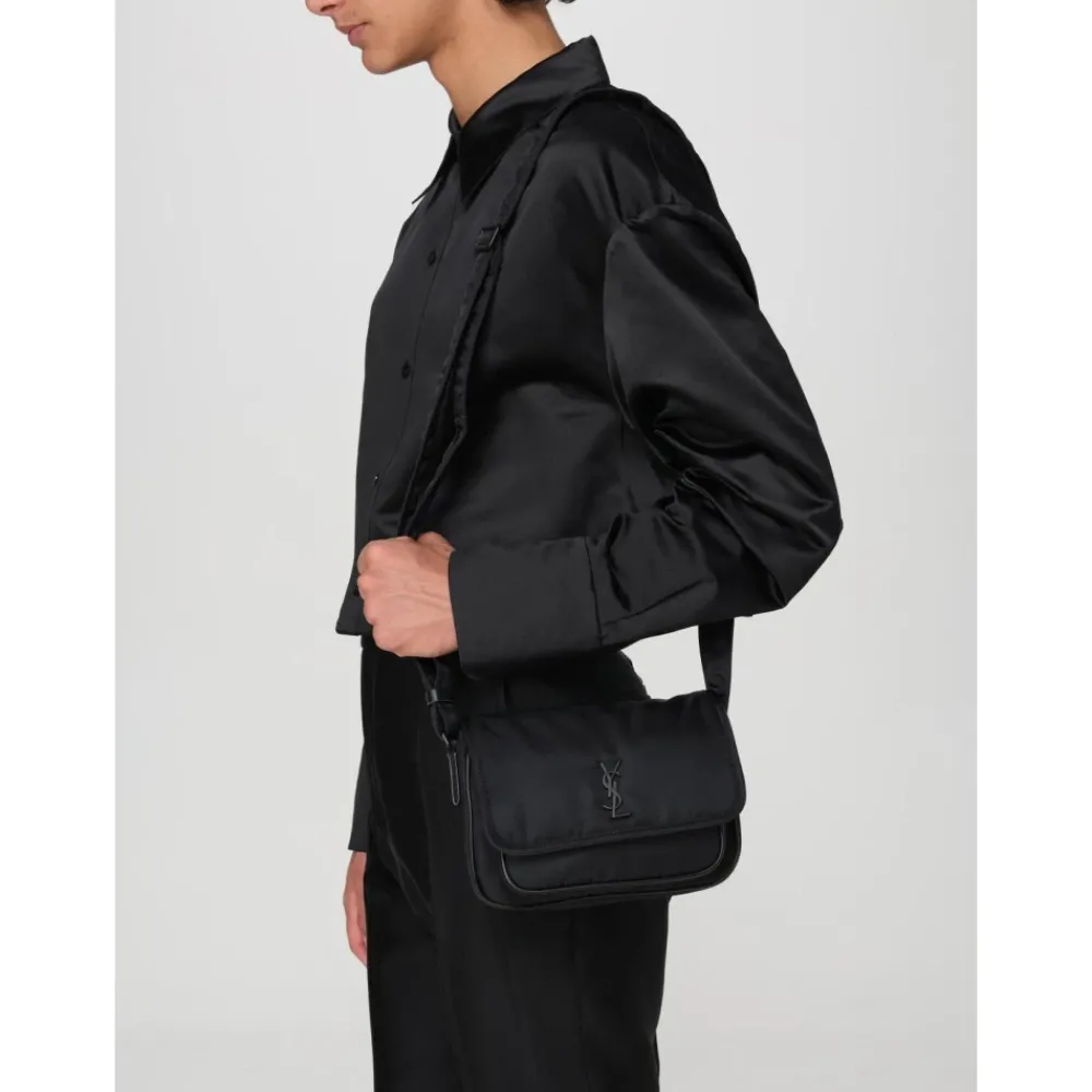 Heren Saint Laurent Tassen^Nylon Crossbody Tas met Buitenzak