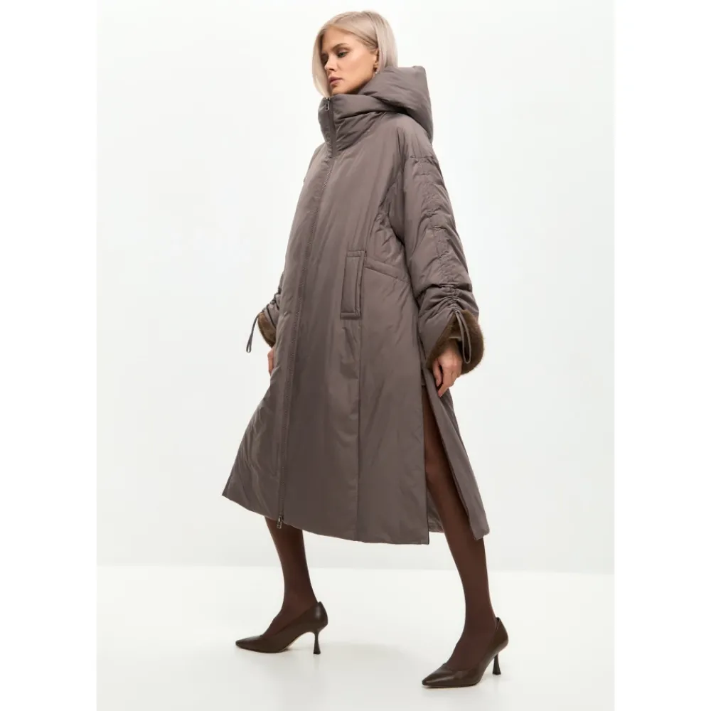 DAMES Cesare Gaspari Trenchcoats & Mantels^Oversized gewatteerde jas met capuchon en imitatiebont manchetten -