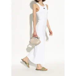 DAMES Marc Jacobs Snapshot slides