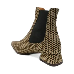 DAMES Chie Mihara Chelseaboots^Stijlvolle schoenen met HELIX Mongo hak