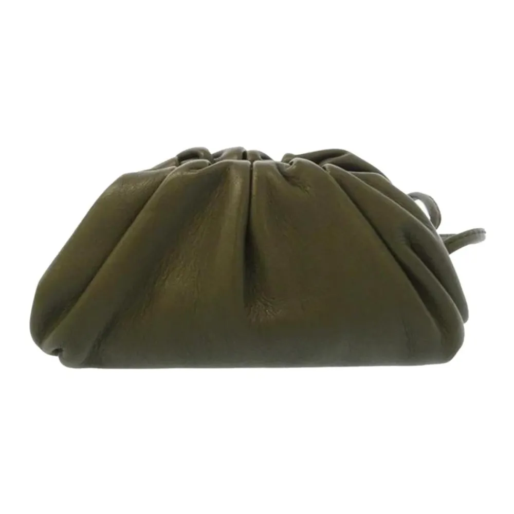 DAMES Bottega Veneta Clutches^Stijlvolle verzamelde sluitingstas