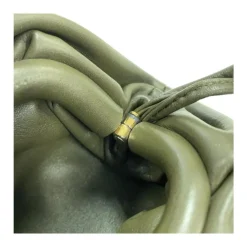 DAMES Bottega Veneta Clutches^Stijlvolle verzamelde sluitingstas