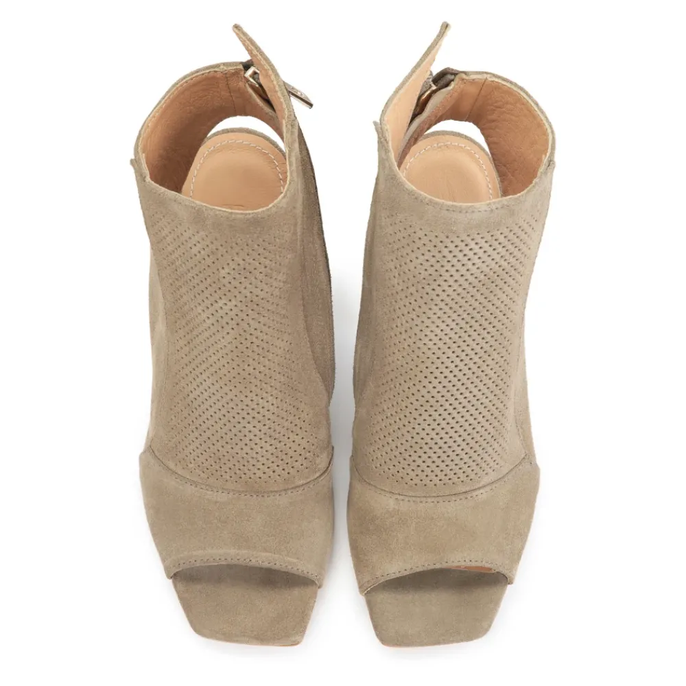 DAMES Kazar Suede peep toe booties met een open teen en hiel