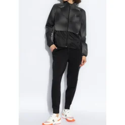 On Running Sportshirts^Training Jacket Lumos