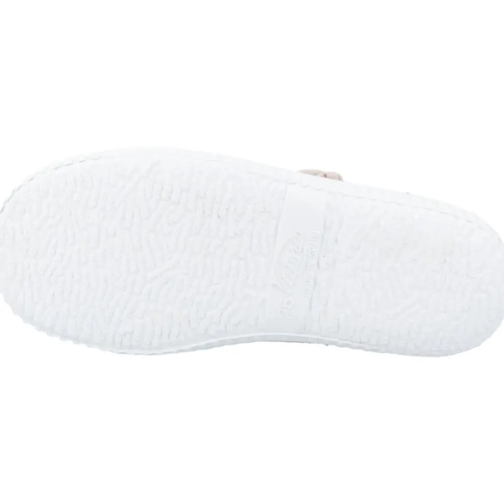 Victoria Vintage Mercedes Ballerina Auto Shine