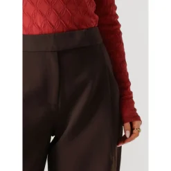 DAMES Co'Couture Vola Carrot Pleat Pant