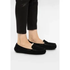 DAMES UGG Loafers^W Ansley mocassins met bontvoering