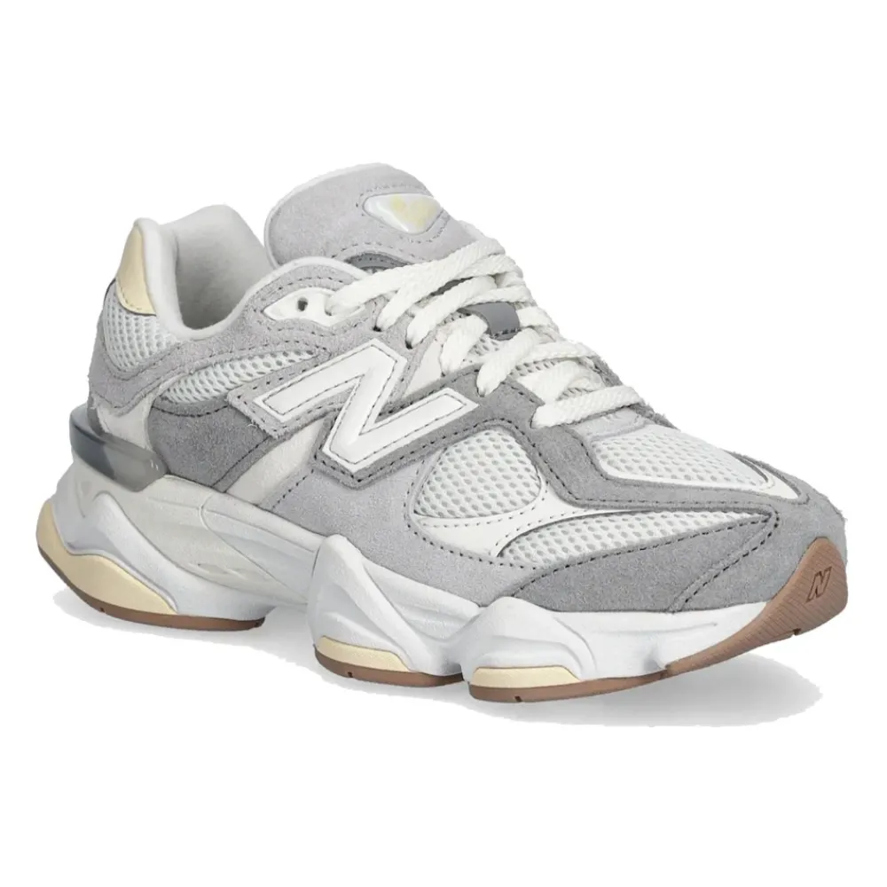 New Balance Witte en grijze hardloopsneakers Model 9060