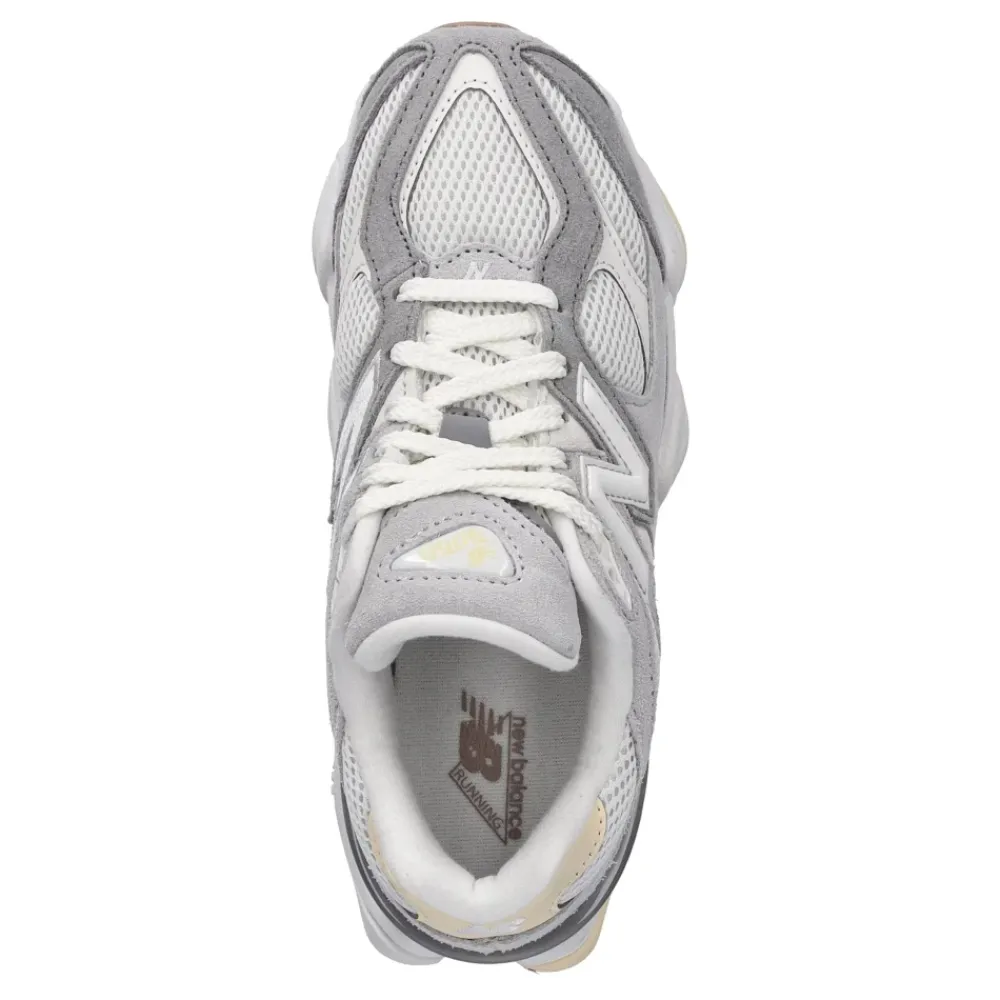 New Balance Witte en grijze hardloopsneakers Model 9060