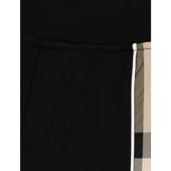 Burberry Broeken & Jeans^e Bermuda Shorts