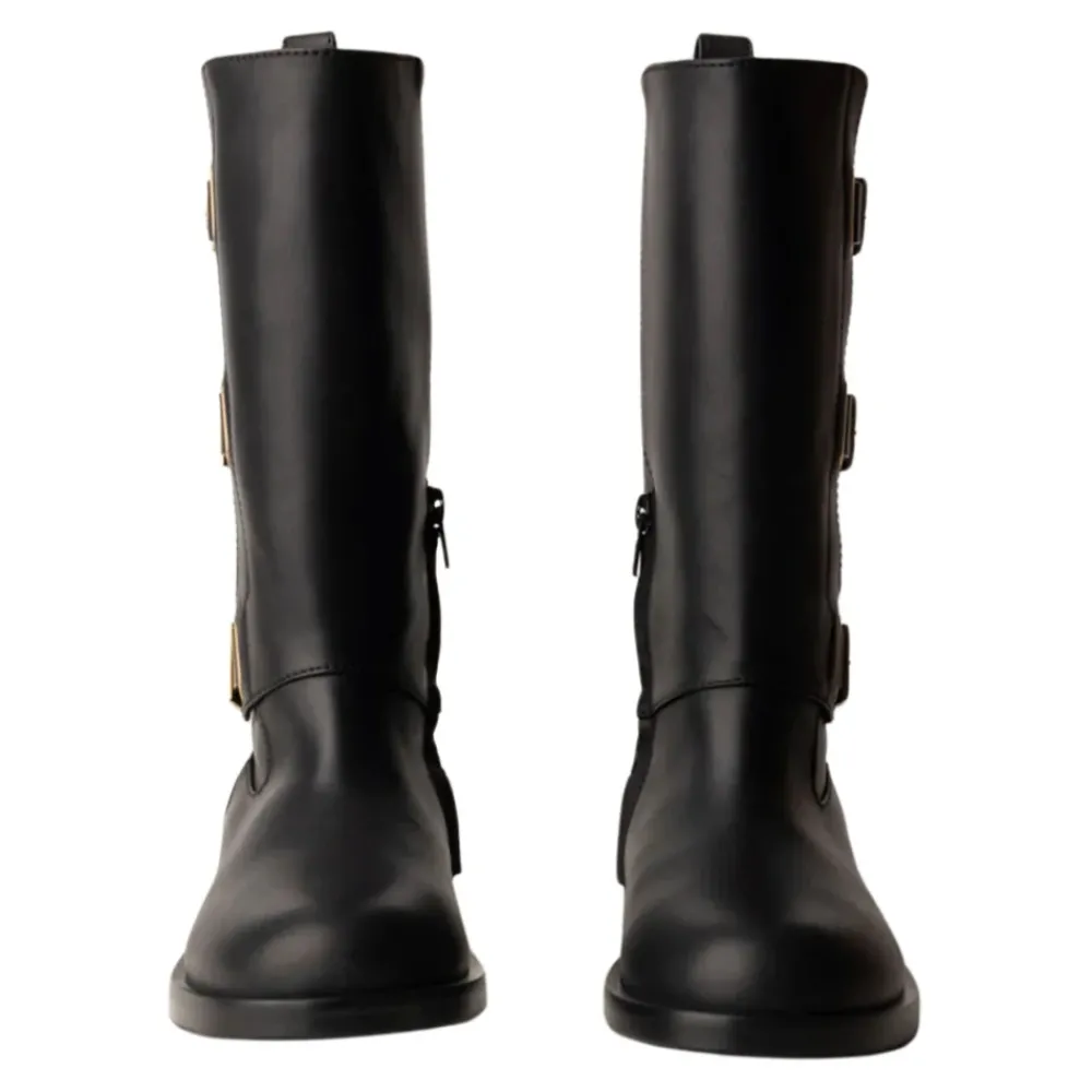 Elisabetta Franchi e leren laarzen met rits