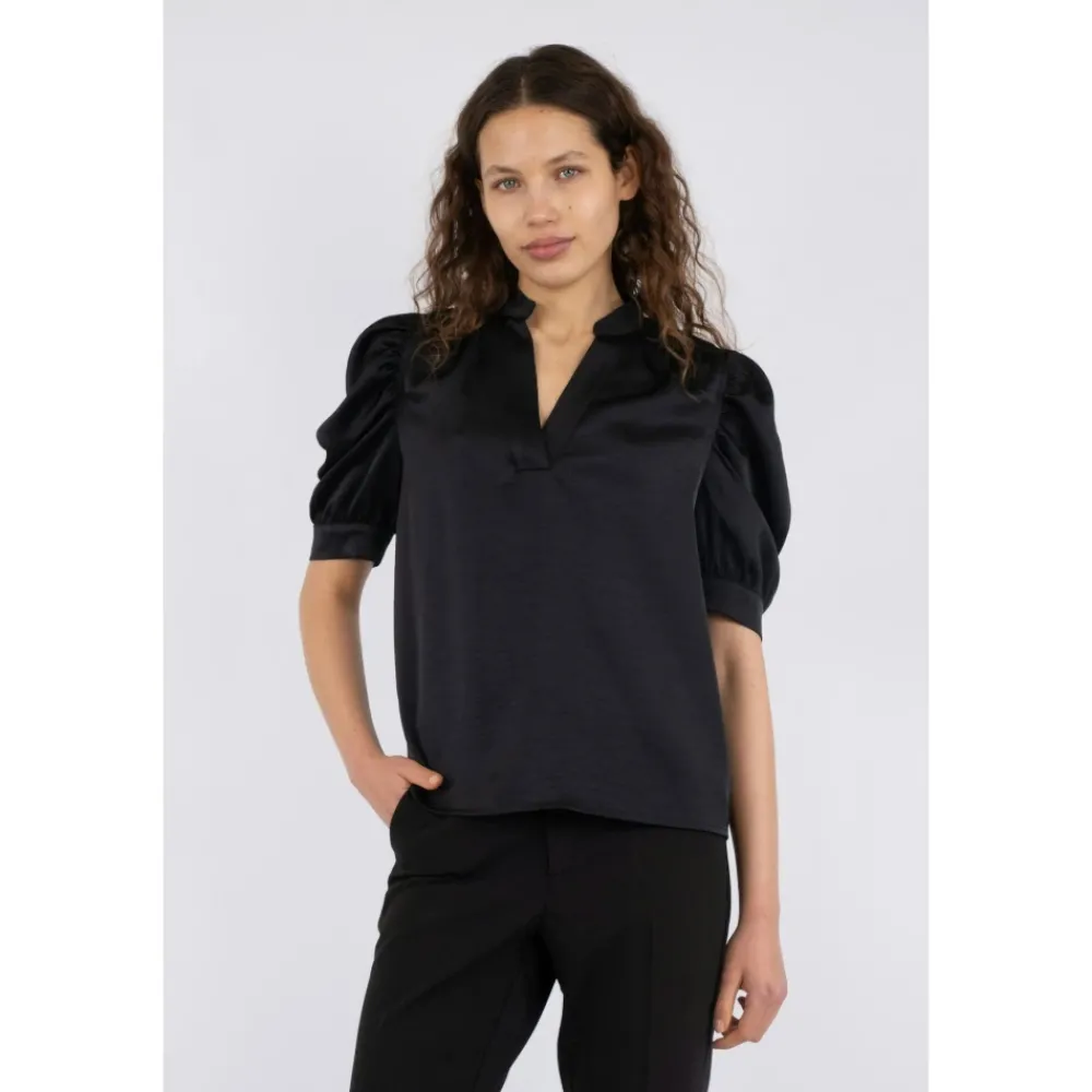 DAMES Neo Noir Blouses^e Satijnen Blouse met Pofmouwen