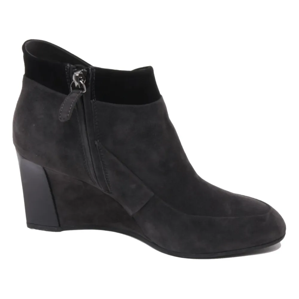 DAMES Tod's Sleehakken^Zwarte sleehak enkellaars schoen