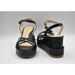 DAMES Paloma Barceló e Sleehak Sandalen met Bandjes